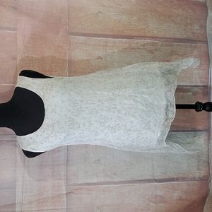 Gusy Floral Handkerchief Tank Blouse